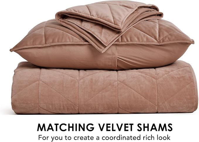 EverGrace 3 Pieces Luxurious Queen Velvet Quilts, Ultra Soft Lightweight Velvet Comforter Set, Matelasse Oversized Bedspread Coverlet for All Season with 2 Shams, Terracotta Clay, 92"x96"
