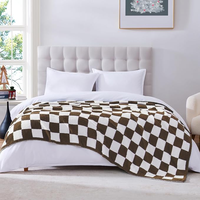 WRENSONGE Soft Checkered Throw Blanket for Couch-Cozy Warm Knitted Blankets | Lightweight Warm Fluffy Decor for Women, Mom, Her & Girls, Sofa, Chair, Bed, 50x70in, Coffee