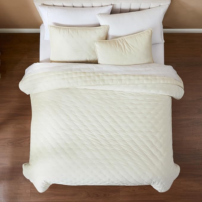 Lush Decor - Quilt Set, 3-Piece Cozy Velvet Bedding with Matching Shams, Embroidered Stitch Design (Haven Cream, King/California King)