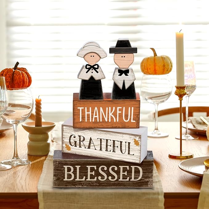 Lineshading 4 Pcs Thanksgiving Table Decoration Wooden Pilgrim Couple Decor Thanksgiving Tiered Tray Decor Fall Centerpiece Rustic Decorative Pilgrim Block Signs Gift Farmhouse for Home Kitchen