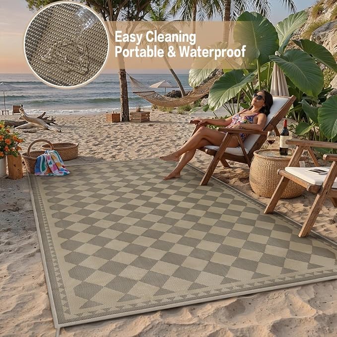 HUGEAR 6x9 Outdoor Rug Waterproof Checkered Patio Rug Home Decor Reversible Plastic Straw Black and Brown Rugs Outside Indoor Floor Mat for Camping Balcony RV Deck Porch Balcony Backyard