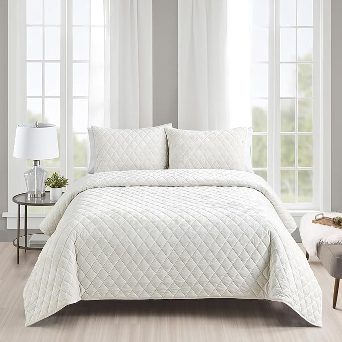 Fredsure Distressed Velvet Quilt Set, 3 Pieces Light Ivory King, Distressed Velvet Face and Brushed Microfiber Reverse, with Diamond Quilting