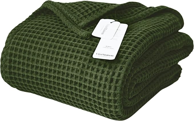 Premium Waffle Throw Blanket Queen XL Size Green - Luxury, Pure 100% Turkish Cotton, Light & Airy Waffle All-Season Quilt - Decorative Bedspread (Dark Green, Queen XL 95" x 102" Inch)