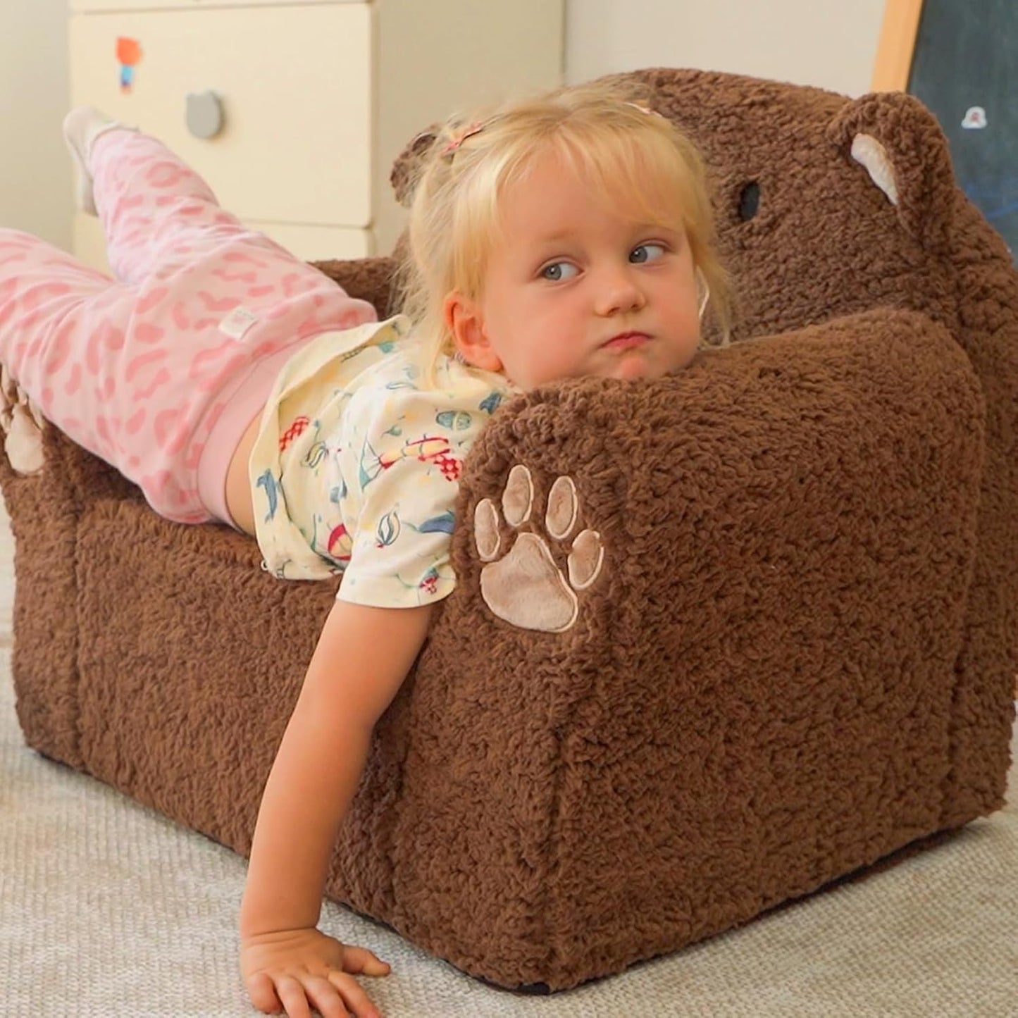 ALIMORDEN Animal Series Kid's Chair, Ultra-Soft Comfy Foam Filled Toddler Sofa Chair, Cute Animal-Shaped Design Toddler Couch, Lightweight Birthday for Boys & Girls (Brown Bear)