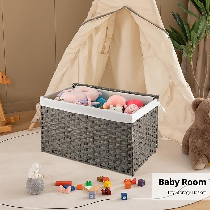 OIAHOMY Storage Basket with Lid, 27.7 Gallon (105L) Blanket Basket with Removable Liner Bag, Synthetic Wicker Hamper with Handle, Large Hamper for Bedroom, Grey