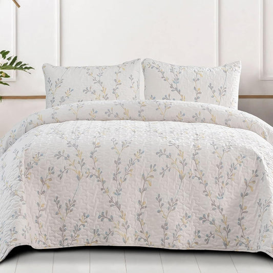 Exclusivo Mezcla Reversible Boho Quilt Set King Size, 3 Pieces Flowers White All Season Bedspreads, Ultra Soft Floral Coverlet Bedding Set with Printed Pattern (1 Quilt, 2 Pillow Shams)