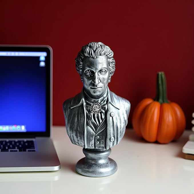 Halloween Character Decoration Sculpture, Vintage Simple Art,Decorations Applicable Home,Living Room,Bedroom,Office Desk Table Indoor,Halloween Party Decorations Statue
