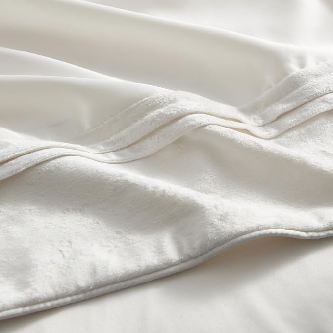 Queen Comforter Set 7 Piece - Ultra-Soft Comforter, 2 Shams, Elegant Bed Skirt, & 3 Decorative Throw Pillows - Luxurious Crushed Velvet Premium Bedding Ensemble for Sophisticated Bedroom Decor, Ivory
