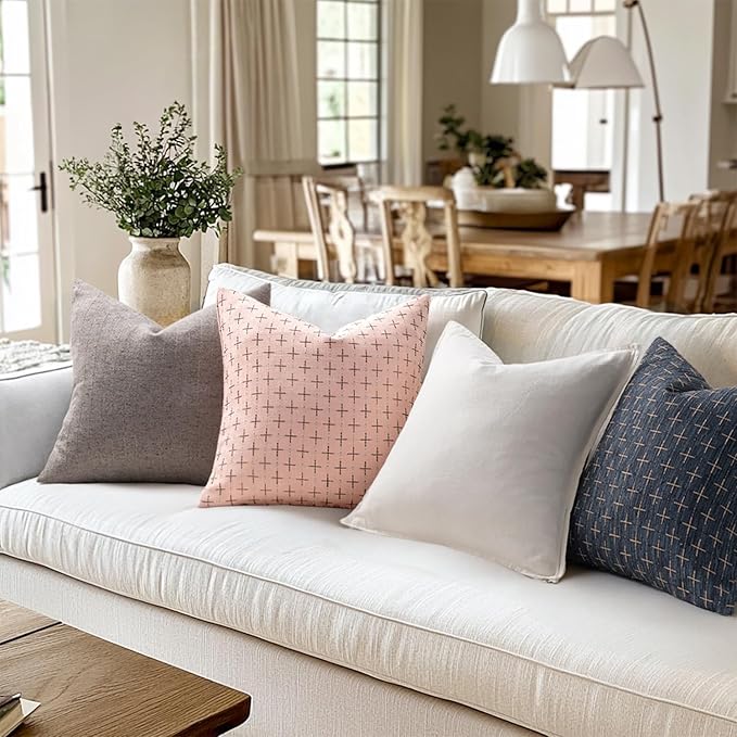 MIULEE Pack of 2 Cute Decorative Burlap Linen Valentine Throw Pillow Covers Farmhouse Pillowcases Modern Rustic Woven Textured Cushion Cover for Sofa Couch Bed 18x18 Inch Pink