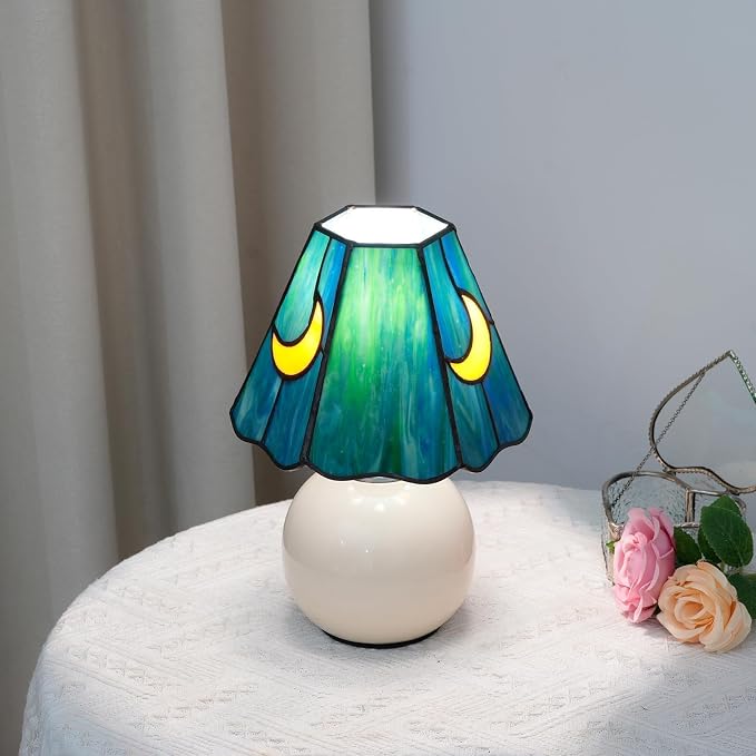 Tiffany Style Moon Mushroom Stained Glass Table Lamp Sea Blue Small Table Lamp Bedroom Bedside lamp Living Room Dining Room Office Decoration Desk lamp Home Decoration Creative Gift Scene Prop