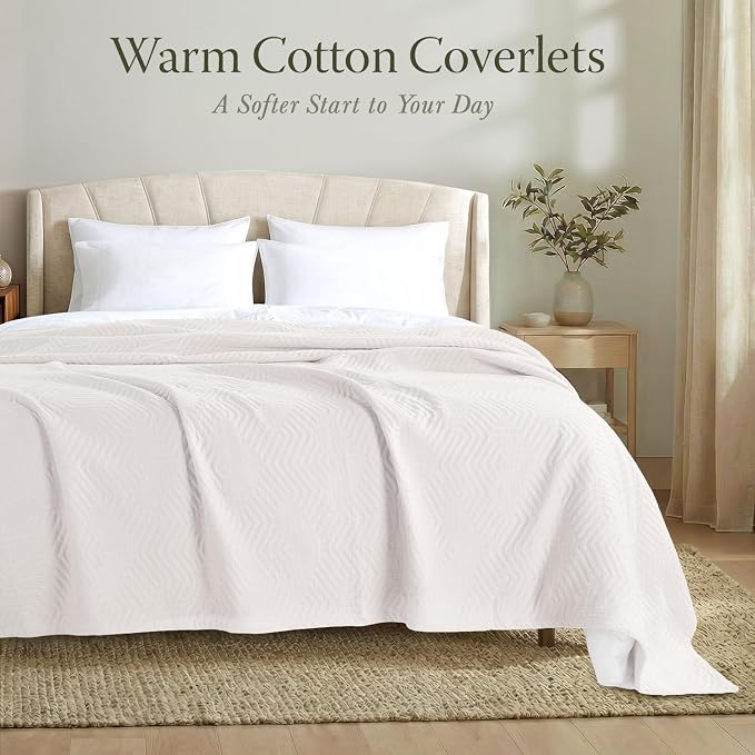 Threadmill Luxury Cotton Blankets for King Size Bed | All-Season Cozy 100% Cotton King Size Blanket | Aster Jacquard Soft & Lightweight Coverlet fits California King Size Bed, 104x92 | Vanilla Cream