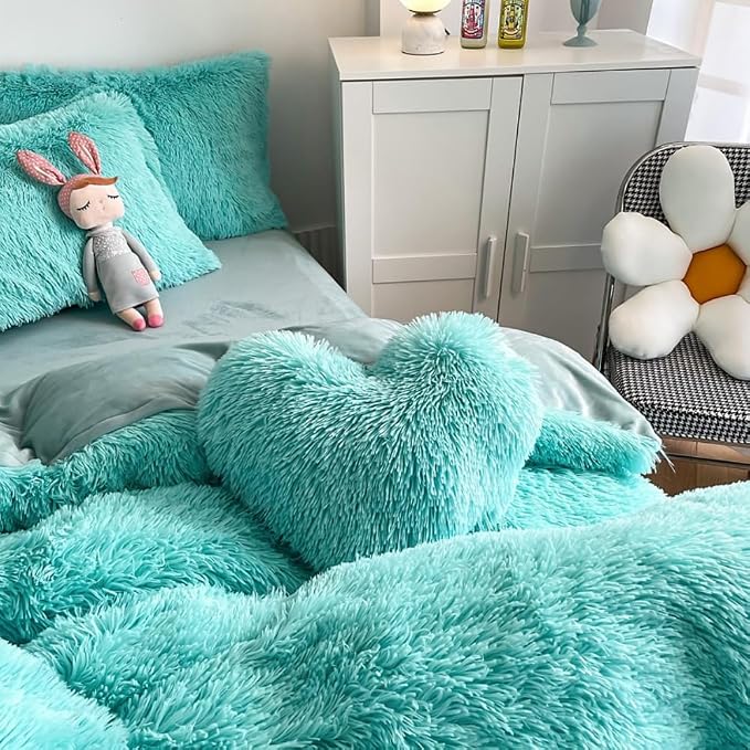 chovy Faux Fur Plush Sky Blue Comforter Sets King - Ultra Soft Shaggy Flannel Velvet Fluffy Fuzzy 3PC Bedding Set (Comforter x 1 Pillowcases x 2)