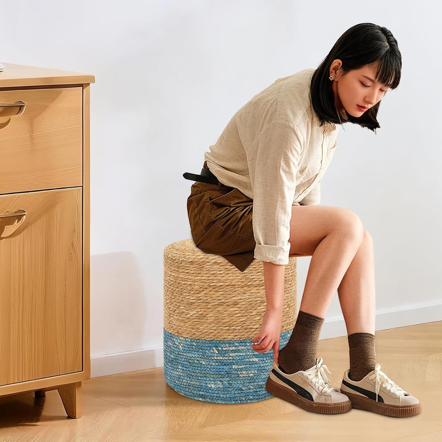 Pouf Ottomans, Handwoven Natural Straw Footstool, Round Braided Outdoor Patio Stool with Wood Frame, Boho Decor Accent Seat Balcony, or Garden (Blue)