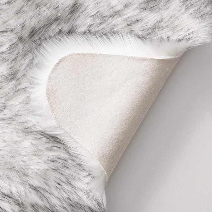 MIULEE Luxury Super Soft Fluffy Area Rug Faux Fur Sheepskin Rug Decorative Plush Shaggy Carpet for Bedside Sofa Floor 3 x 5 Feet, Gradient Grey