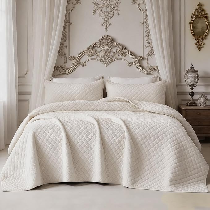 Velvet King Quilt Size Set 98x106 Luxury Ultra Soft Bedspread Coverlet 3-Piece King Comforter Sets with 2 Pillow Shams 20x36 Super Cozy for All Seasons Velvet Bedding Set, Cream White