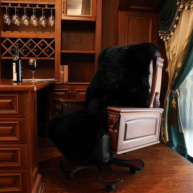 Genuine Sheepskin Rug New Zealand Fluffy Lambskin Rug, Natural Luxury Sheepskin Throw for Bedroom Living Room Children's Room - Premium Area Rug Chair Cover (2×6 Feet, Black)