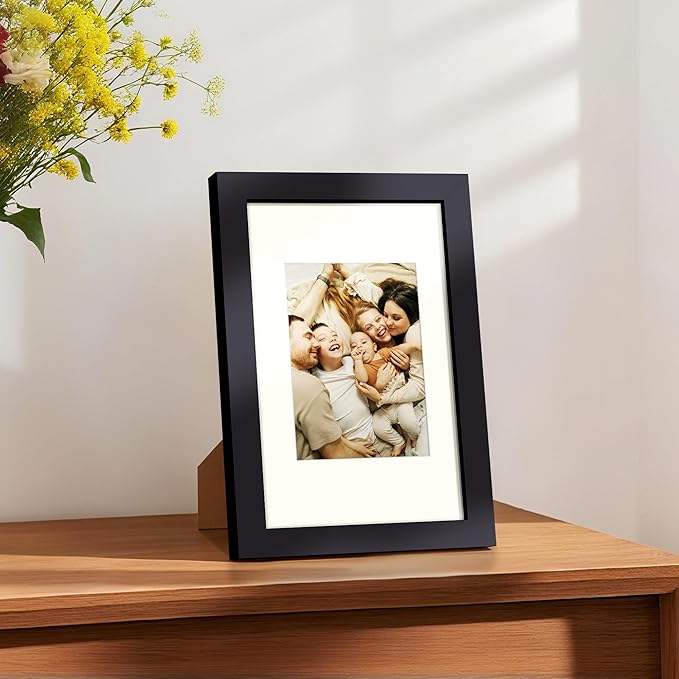 upsimples 5x8 Picture Frame, Display Pictures 3.5x5 with Mat or 5x8 Without, Wall Hanging Photo Frame, Black, 1 Pack