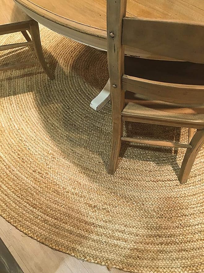 100% Jute Round Area Rug - 5 Feet, Natural Fibers, Braided Design, Hand Woven Carpet - Home Decor for Living Room, Hallways, Bedroom