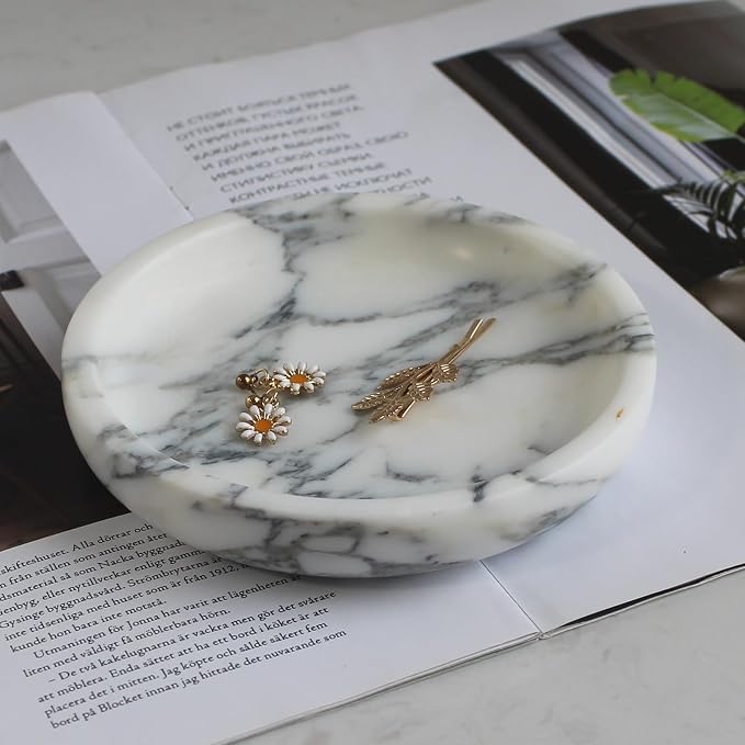 Nawgnail Natural Travertine Marble Jewelry Dish 5.5",Trinket Dish for Ring Earring, Gift for Woman Daugther(Arabescato Calacatta)
