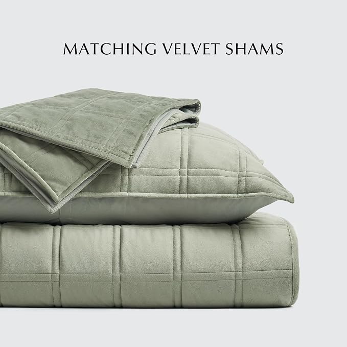 EverGrace 3 Pieces Luxurious Velvet Quilt Queen Size, Ultra Soft Bedspread Coverlet Set, Double Box Stitch Lightweight Velvet Comforter for All Season with 2 Shams, Sage Green, 92"x96"