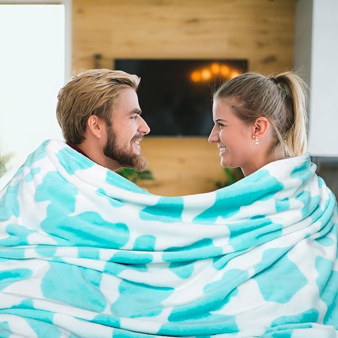 Blue Throw Blanket for Couch Bed, Warm Fuzzy Fleece Soft Blankets for Adults Kids, Light Blue Gifts for Women Girls Boys, Cozy Cute Coastal Living Room Decor, 50x60 Inches