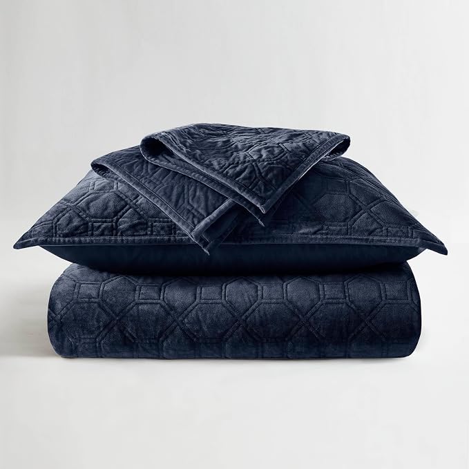 Madison Park Harper Quilt Set Velvet Casual Geometric Stitching Design All Season, Lightweight Coverlet, Cozy Bedding, Matching Shams, Full/Queen(90"x90"), Navy 3 Piece