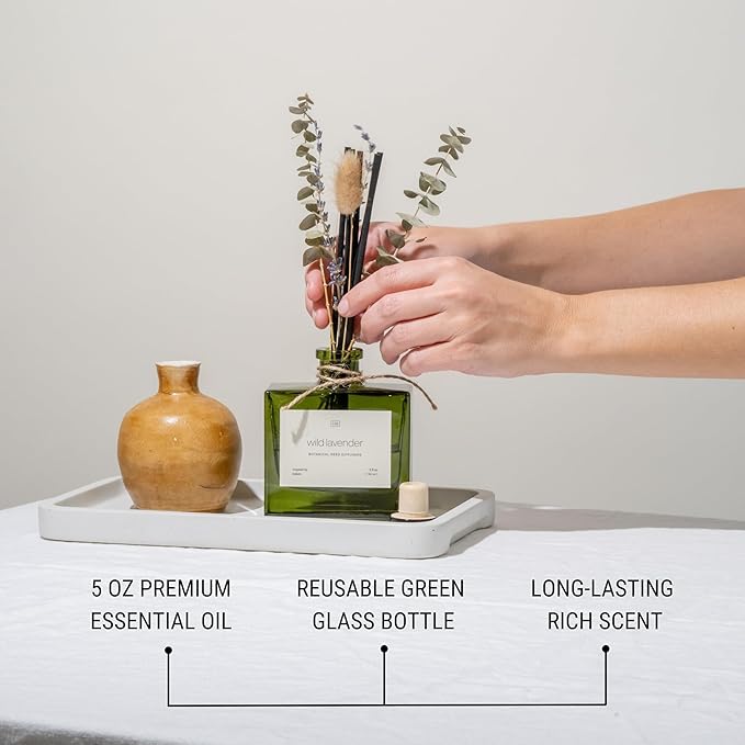 Craft & Kin Reed Diffuser with Dried Flowers | 5 oz White Lavender Scented Winter Reed Diffusers for Home, Bathroom | Scent Sticks | Elegant Fragrance Home Decor for Men & Women