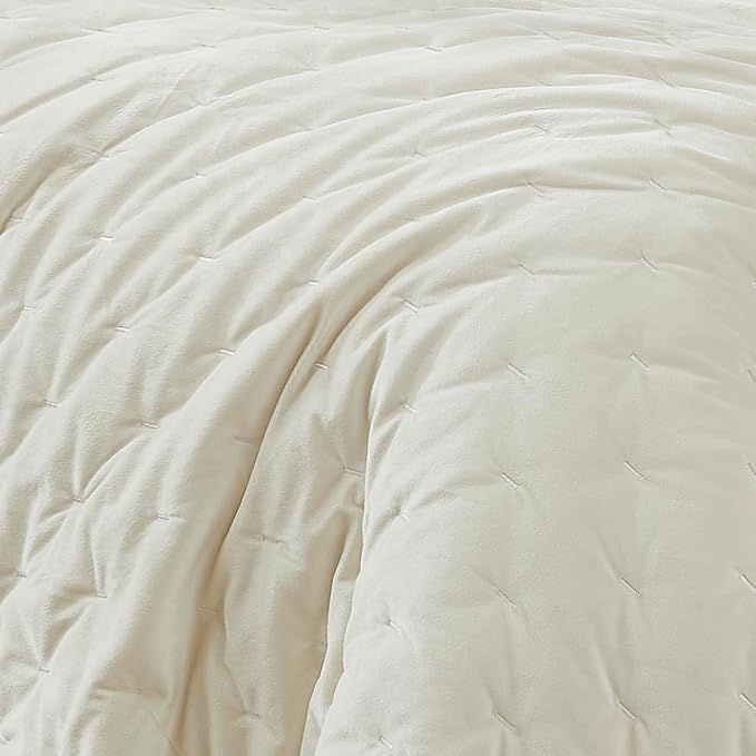 Lush Decor - Quilt Set, 3-Piece Cozy Velvet Bedding with Matching Shams, Embroidered Stitch Design (Haven Cream, King/California King)