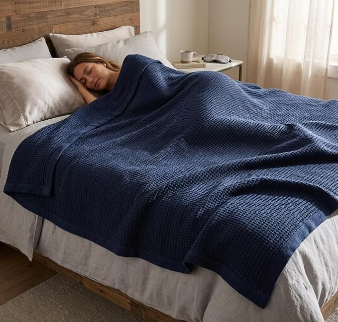 TreeWool Premium 100% Cotton Waffle Queen Blanket (90"x90", Navy Blue) | Breathable Lightweight Moisture Wicking Soft Knit Thermal Blanket for Summer, Bed or Sofa All-season Comfort Machine Washable