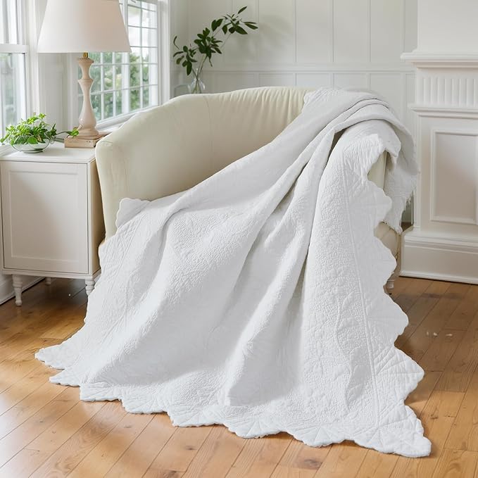 Brandream Premium Cotton Quilted Throw Blanket 47x60 Inch, Bright White Floral Vine Stitching with Elegant Scalloped Edge, Decorative Sofa Throw