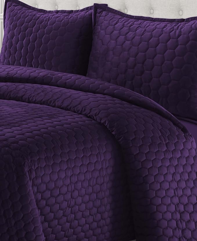 Tribeca Living Lugano Oversized Velvet Quilt Set - All Season, Extra Large, 2 Piece Twin Size Comforter Set with 1 Pillow Sham in Purple Honeycomb Pattern 260GSM