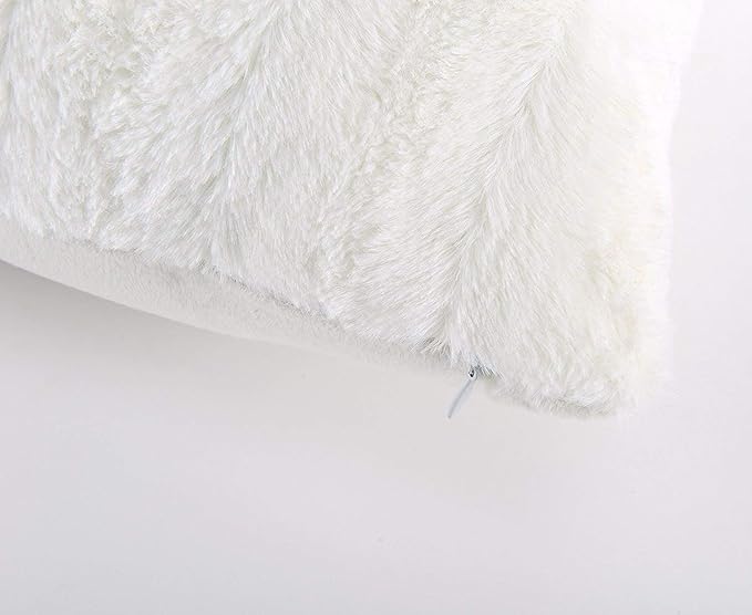 Cheer Collection Faux Fur Throw Pillows - Decorative Pillows for Couch, Bed Throw Pillows, Chocolate Accent Pillows for Bedroom or Living Room Aesthetic, Set of 2 Furry Throw Pillows, 18”x18”