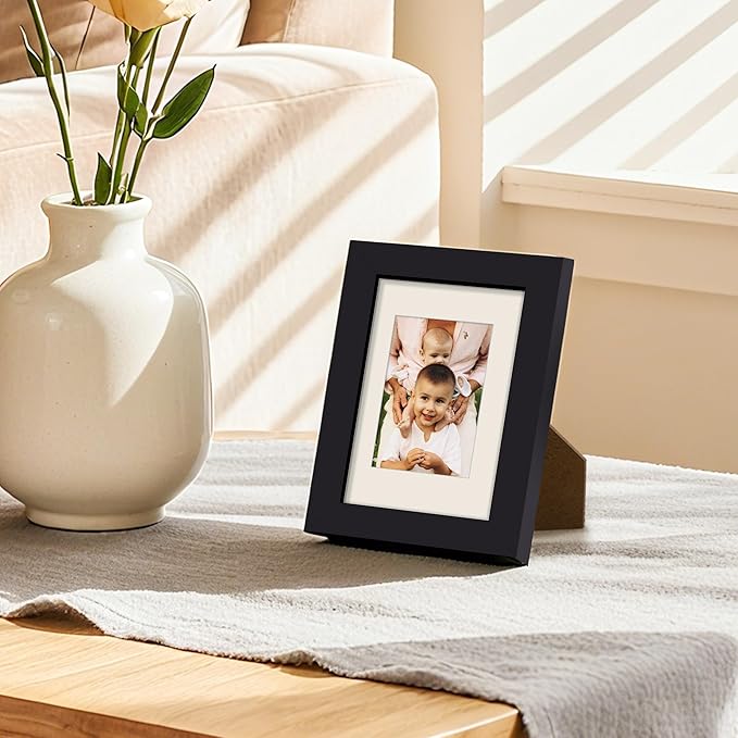 upsimples 3.5x5 Picture Frame, Display Pictures 2.5x3.5 with Mat or 3.5x5 Without, Wall Hanging Photo Frames, Black, 1 Pack
