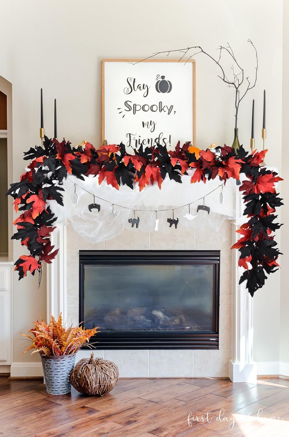 Lvydec 2 Pack Halloween Fall Maple Garland - 5.9ft/Piece Artificial Hanging Fall Leave Vines Garland Autumn Decor for Thanksgiving Home Wedding Party