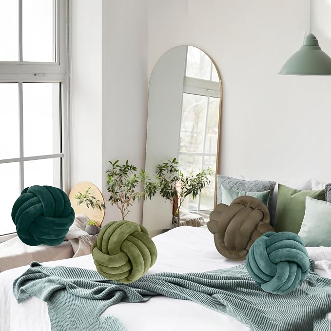 Yerliker 4 Pcs Knot Pillow Ball, 8.7 Inches Soft Home Decorative Round Throw Pillow Handmade Knotted Plush Accent Cushion Gifts for Nursery Decor Home Bed Sofa Bedroom Decoration(Green Series)