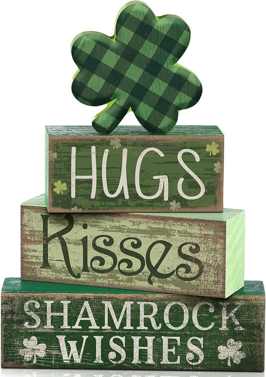 Lineshading 4 Pcs St. Patrick's Day Table Wooden Signs Hug Shamrocks Table Decoration Green St. Patrick Striped Tiered Tray Decor Irish Themed Centerpiece for Farmhouse Holiday Tabletop Home Decor