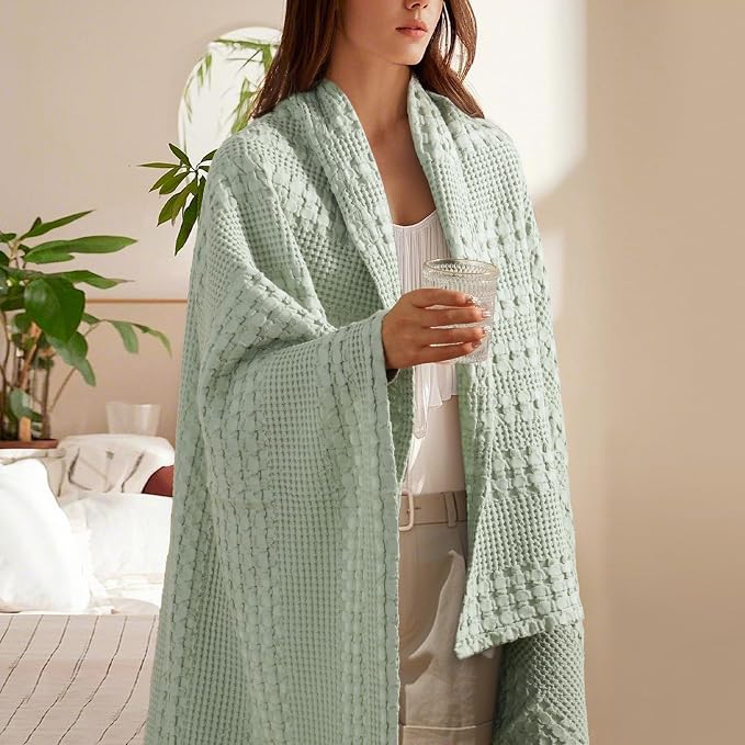 PHF 100% Cotton Waffle Throw Blanket for Couch, Lightweight Breathable and Soft for Summer, Luxury Aesthetic Waffle Weave Blanket for Home Decor & Office, Gifts for Women, 50"x60", Mint Green