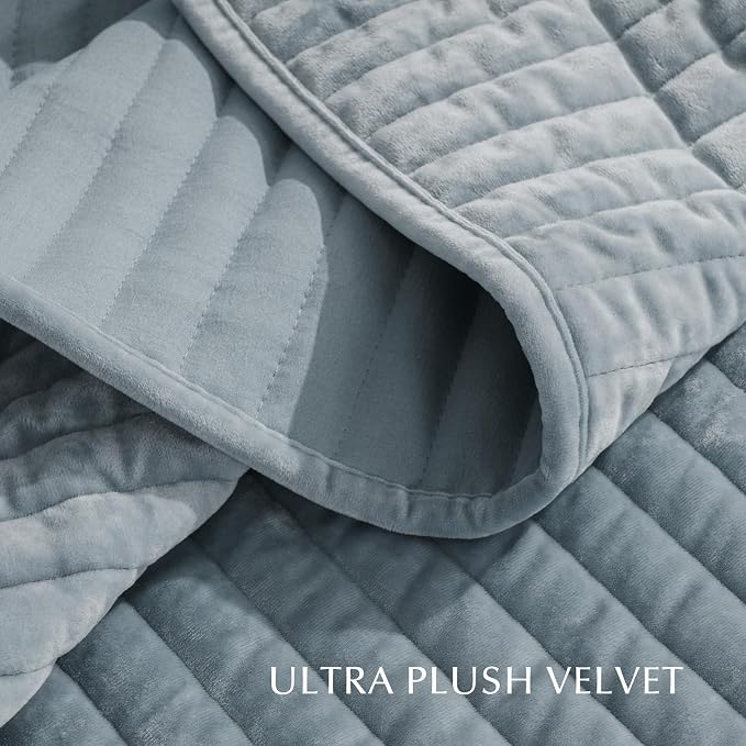 EverGrace Velvet Quilt Set Queen Size, Luxurious Soft Striped Channel Bedding Set, Lightweight Velvet Comforter for All Season, Oversized Bedspread Coverlet with 2 Matching Shams, Blue Linen