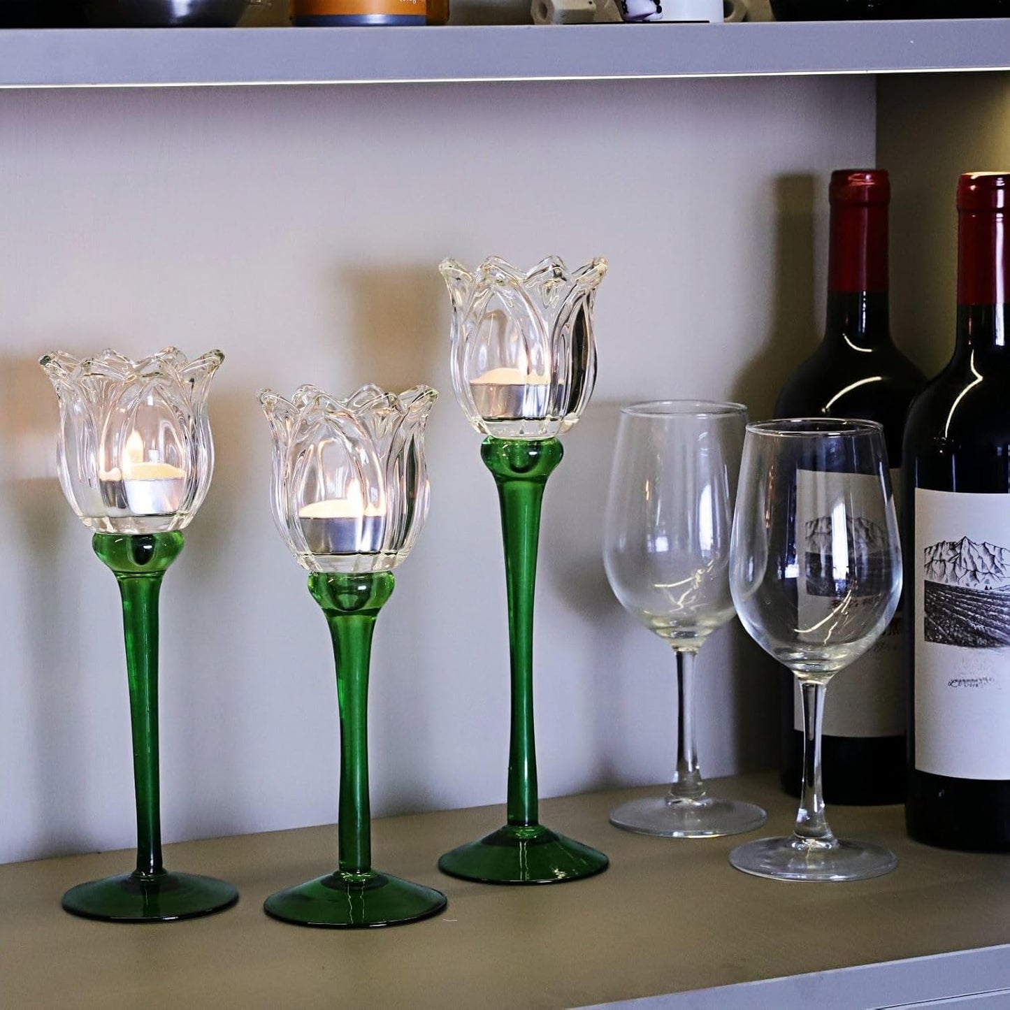 VOHO Tulips Glass Clear Candle Holder Decor for Home Living Room, 3pcs Varying Heights Tealight Candle Holder Wedding Centerpieces for Tables, White Flower Tall Votive Candle Holders Gifts for Friends