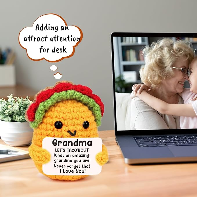 LuoHere Grandma Gifts Mothers Day Birthday Gifts for Grandmother from Grandkids, Gigi Gift for Great Best Grandma Ever Mothers Day Christmas Funny Granny Grandparents Mimi Nana Handmade Crochet Taco