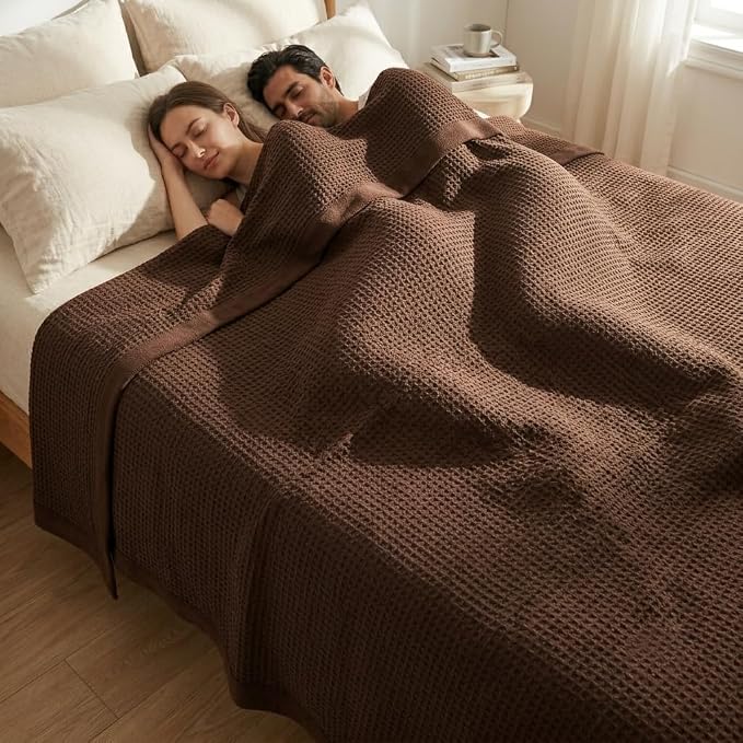 TreeWool Premium 100% Cotton Waffle Summer King Blanket (90"x108", Brown) | 420 GSM Breathable Lightweight Moisture Wicking Soft Knit Thermal Blanket for Bed or Sofa All-season Comfort Machine Washable