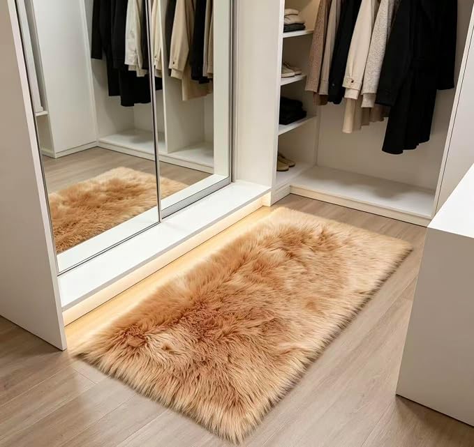 Faux Fur Rug Fluffy Sheepskin Area Rug,Ultra Soft Shaggy Plush Rug Bedroom Living Room Sofa Floor Kids Room Bedside（2 x 4 ft Rectangle Brown）