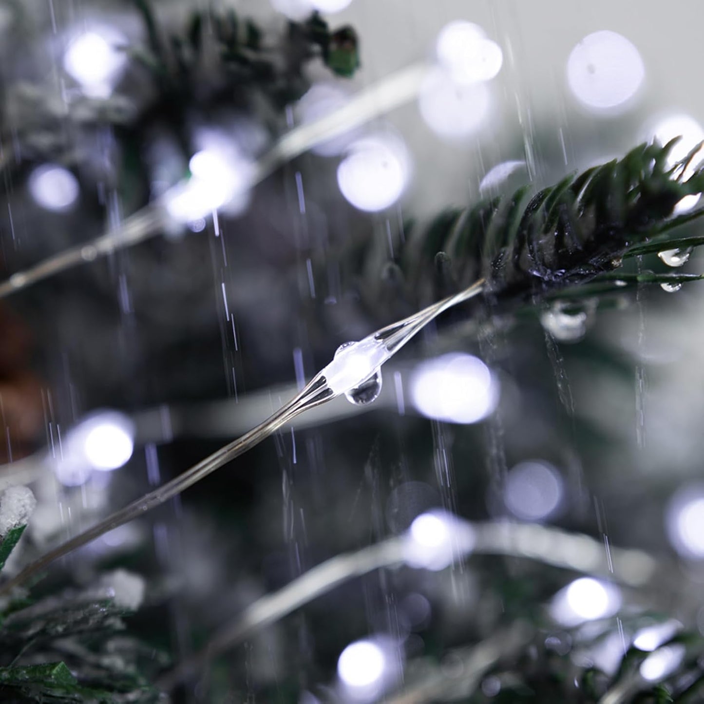 Solar String Lights for Outside,100FT 300 LEDs Solar Fairy Lights,Waterproof 8 Modes Button Outdoor String Light for Patio Garden Backyard Tree Wedding Christmas,Silver Wire,Cool White