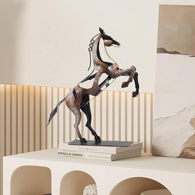 SunBlogs Art Metal Horse Statue Décor, Handmade & Hand-Painted Modern Western Horse Decoration, Rustic Iron Sculpture Gifts for Home Office for Horse Lovers (Vintage Brown)