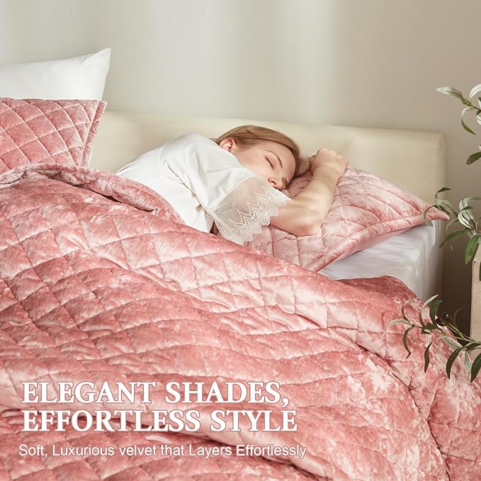 Cosybay Luxury Velvet Quilt Set King, Lightweight Oversized Bedspread Coverlet Quilted Box Stitch Bedding Set, with 2 Matching Pillow Shams, for All Season, Rose Pink