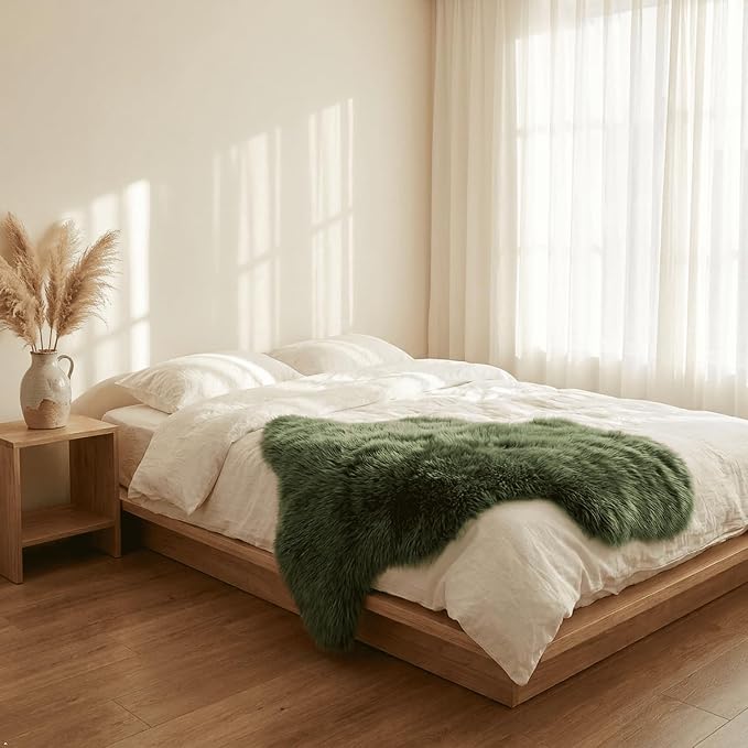 Fluffy Genuine Sheepskin Rug, Soft Green Shaggy Fur Fuzzy Area Rug for Fur Wool Pray Pup Carpet Cushion, Chair Sofa Seat Cover, Bedroom Living Room, Dark Green, 1Pelt