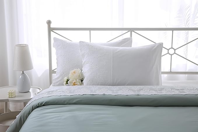 2-Pack White Cutouts Lace Pillowcases Battenburg Openwork Laced Pillow Shams French Luxury Elegant Look 100% Cotton King Size