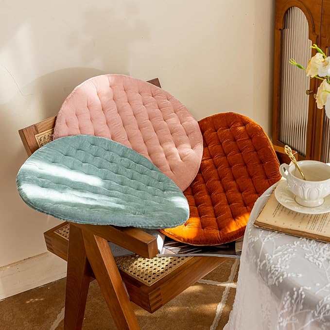 vctops Luxury Velvet Chair Pad Seat Cushion Soft and Comfy Chair Cushion Solid Color Round Seat Pad Cushion for Kitchen Dining Office Chair (Blue,17"x17")