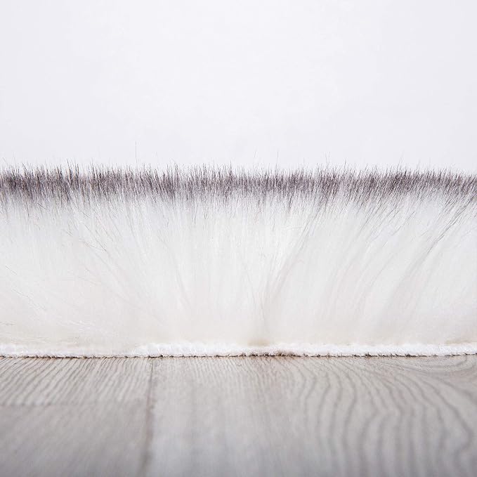 Carvapet 3x5 Faux Sheepskin Area Rug – Soft Fluffy White with Black Tips 3 x 5 Plush Fur Carpet, Shaggy Floor Mat for Bedroom, Living Room, Sofa or Bedside Decor