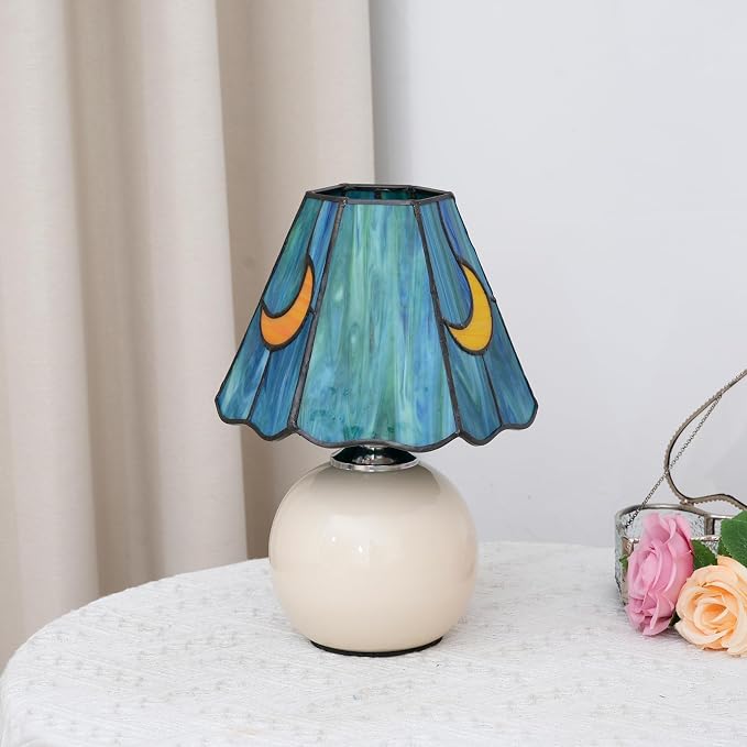 Tiffany Style Moon Mushroom Stained Glass Table Lamp Sea Blue Small Table Lamp Bedroom Bedside lamp Living Room Dining Room Office Decoration Desk lamp Home Decoration Creative Gift Scene Prop